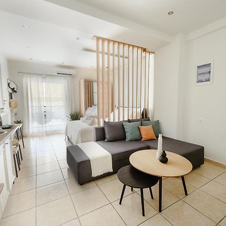 Central Apartments Volos Luaran gambar