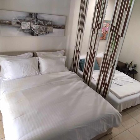 Central Apartments Volos Luaran gambar